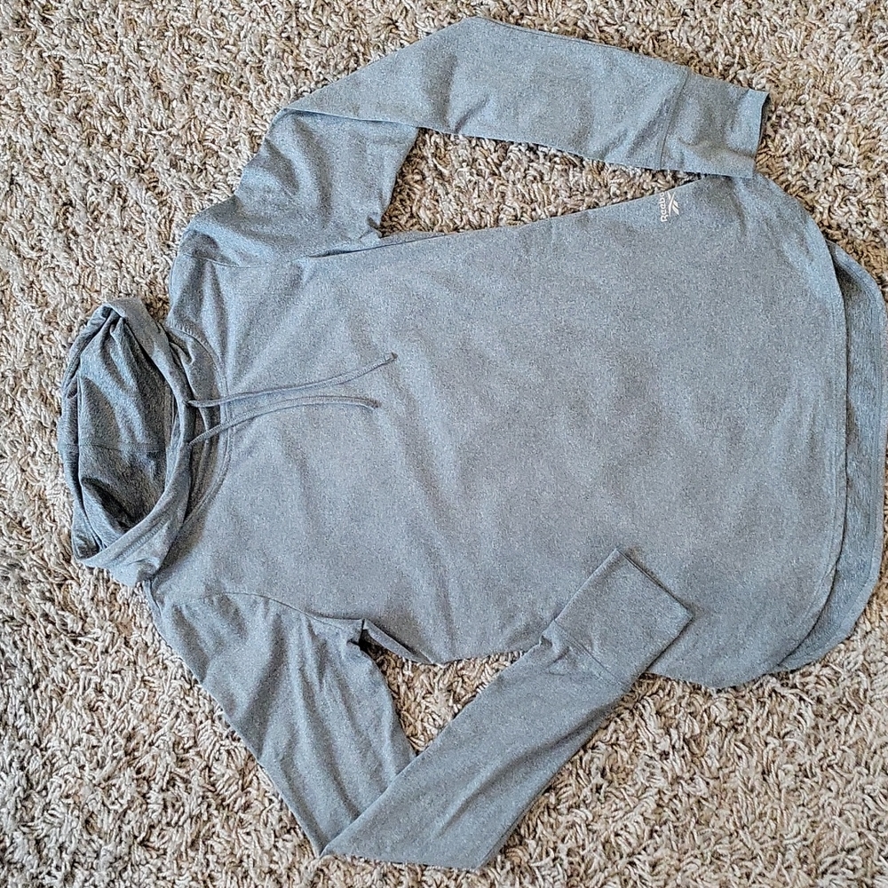 Women's Reebok active Hoodie size Medium NWOT